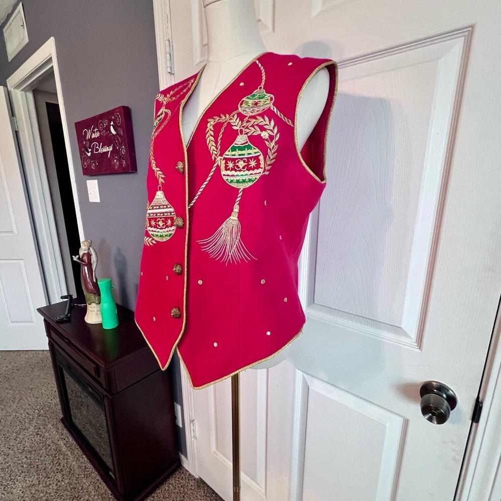 Jenna VTG 100% Wool Embroidered‎ Appliqué Christmas Ornament Button Vest Red L - Picture 3 of 16